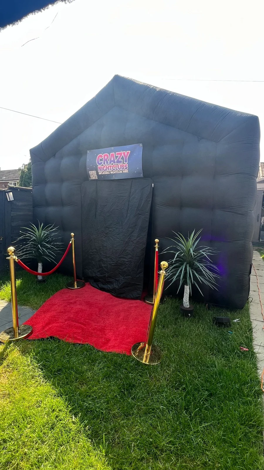 Ultimate black inflatable nightclub package